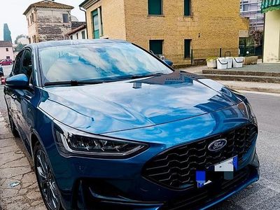 Usata Ford Focus ST-Line 120 CV (88 kW) 2024 Blu Berlina