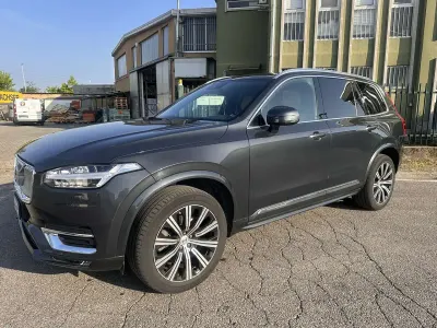 Usado Volvo XC90 299 HP (219 kW) 2020 Cinzento SUV