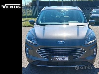 Usata Ford Kuga Titanium 120 CV (88 kW) 2020 Grigio SUV