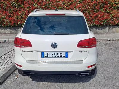 Usata VW Touareg 240 CV (176 kW) 2011 Bianco SUV