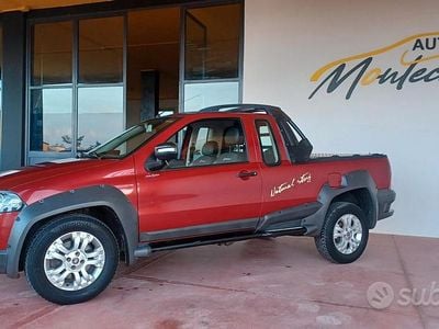 Usata Fiat Strada 95 CV (69 kW) 2013 Rosso Pick-up