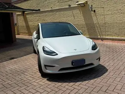 Usata Tesla Model Y RWD 125 kW (170 CV) 2023 Bianco SUV