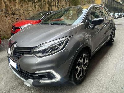 Usata Renault Captur Bose Edition 90 CV (66 kW) 2018 Grigio SUV