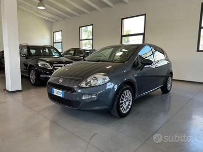 Usata Fiat Punto Street 69 CV (50 kW) 2018 Grigio Utilitaria