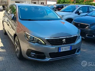 Usata Peugeot 308 Style 131 CV (96 kW) 2019 Grigio Station wagon