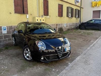 Usata Alfa Romeo MiTo 140 CV (102 kW) 2014 Nero Utilitaria