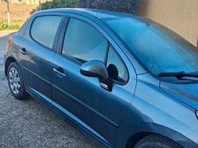 Gebraucht Peugeot 207 88 PS (64 kW) 2002 Grau Limousine