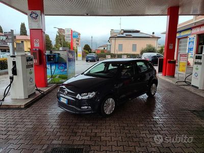 Blu Usata 2016 VW Polo Berlina | 7900 € (Buon prezzo)