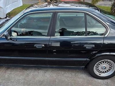 Usata BMW 520 129 CV (94 kW) 1992 Blu Berlina
