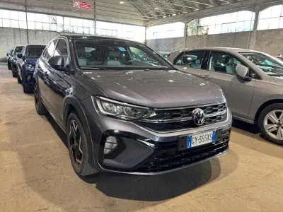 Usata VW Taigo R-line 115 CV (84 kW) 2025 Grigio SUV