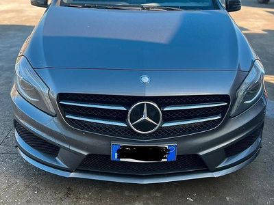 Usata Mercedes A180 Premium 2014 Grigio Berlina