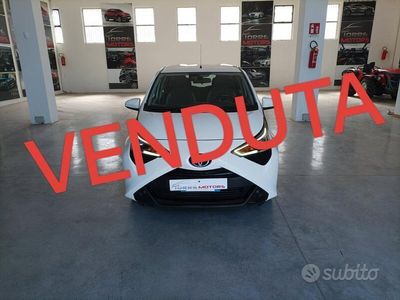 usata Toyota Aygo 1.0 VVT-i 72 CV 5 porte x-fun 04/2019