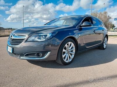 Usata Opel Insignia Business 170 CV (125 kW) 2015 Grigio Station wagon