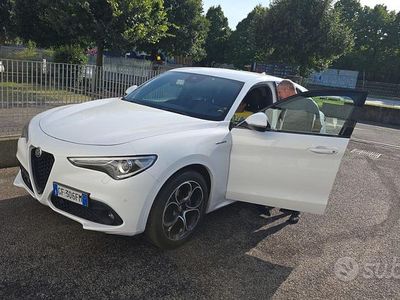 Usata Alfa Romeo Stelvio 210 CV (154 kW) 2021 Bianco SUV