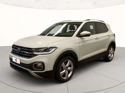 Usata VW T-Cross Advance 110 CV (80 kW) 2023 Pure white SUV