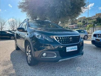 Usata Peugeot 2008 Allure 99 CV (72 kW) 2017 Nero SUV