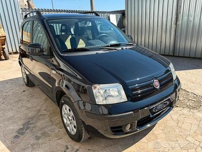 Usata Fiat Panda Emotion 69 CV (50 kW) 2011 Nero Utilitaria