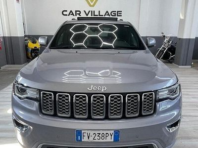 Usata Jeep Grand Cherokee Overland 250 CV (183 kW) 2019 Grigio SUV