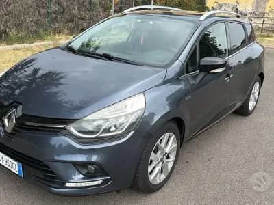 Usata Renault Clio Business 90 CV (66 kW) 2019 Grigio Station wagon