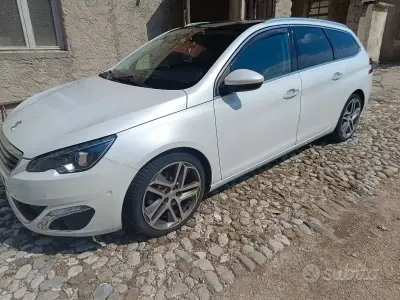 Usata Peugeot 308 SW Allure 163 CV (119 kW) 2015 Bianco Station wagon