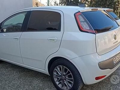 Usata Fiat Punto Evo 75 CV (55 kW) 2012 Bianco Utilitaria