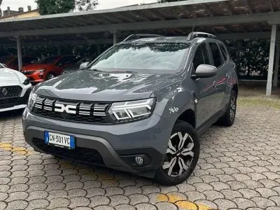 Usata Dacia Duster Journey 101 CV (74 kW) 2023 Grigio SUV