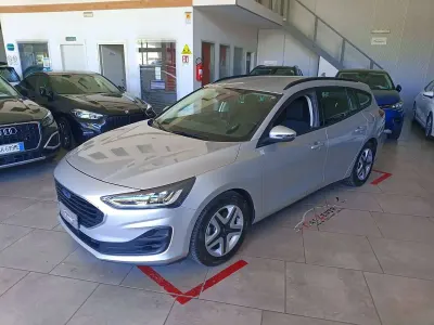 Usata Ford Focus Business Edition 120 CV (88 kW) 2022 Argento Station wagon