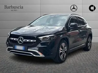 Usata Mercedes GLA180 Advanced Plus 116 CV (85 kW) 2024 Nero SUV