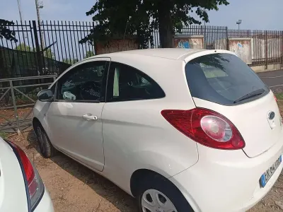 Usata Ford Ka Titanium S 69 CV (50 kW) 2013 Utilitaria