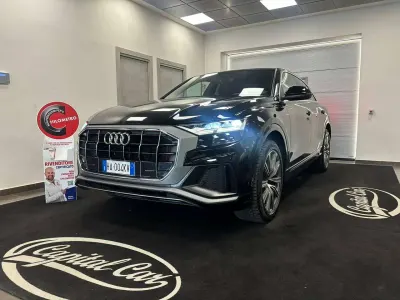 Usata Audi Q8 Sport 286 CV (210 kW) 2022 Nero SUV