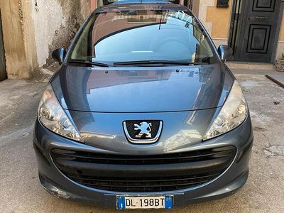Grigio Usata 2007 Peugeot 207 Berlina | 3000 € (Buon prezzo)