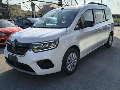 Nuova Renault Kangoo Equilibre 116 CV (85 kW) 2026 Aintree green pastello Monovolume
