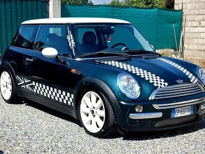 Usata Mini Cooper 116 CV (85 kW) 2004 Utilitaria