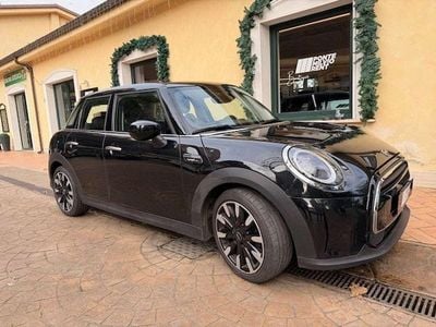 Nero Usata 2024 Mini Cooper Utilitaria | 28.900 € (Molto cara)