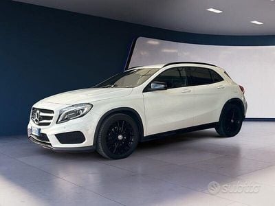 Usata Mercedes GLA200 Premium 136 CV (100 kW) 2014 Bianco SUV