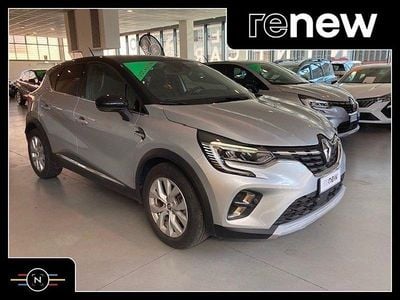 Usata Renault Captur Intens 145 CV (106 kW) 2022 Grigio SUV