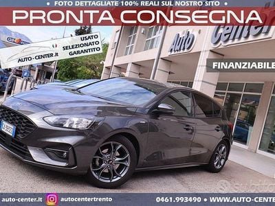 Usata Ford Focus ST-Line 125 CV (91 kW) 2020 Grigio Utilitaria