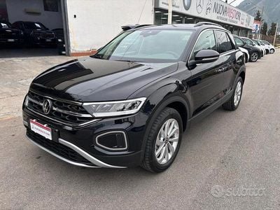 Usata VW T-Roc 150 CV (110 kW) 2025 Nero SUV