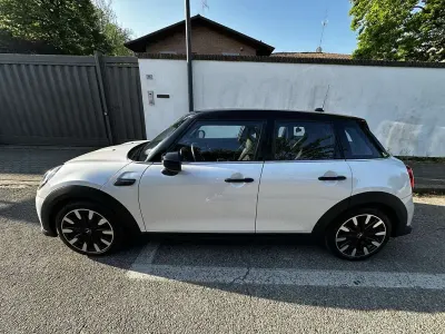 Usata Mini Cooper Classic 136 CV (100 kW) 2024 Bianco Utilitaria