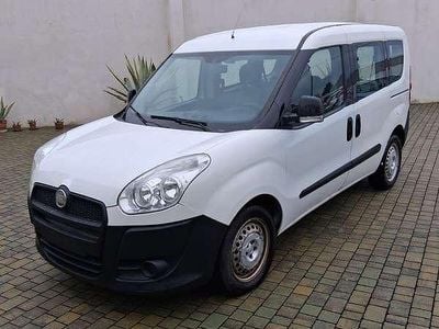 Usata Fiat Doblò 120 CV (88 kW) 2011 Bianco Monovolume