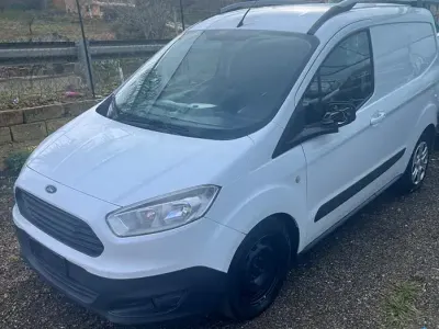 Usado Ford Transit Connect 120 CV (88 kW) 2017 Blanco Monovolumen