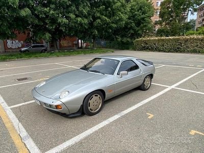 Usata Porsche 928 1982 Grigio Coupé