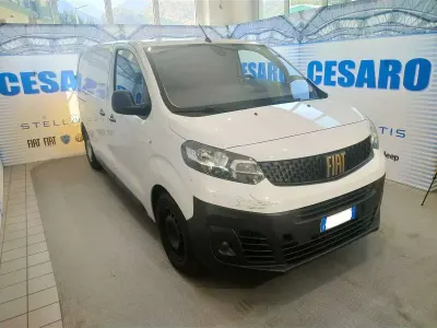 Usata Fiat Scudo 145 CV (106 kW) 2023 Bianco pastello Furgone
