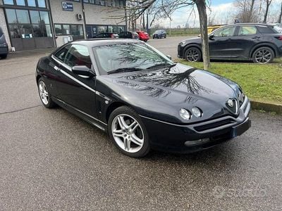Usata Alfa Romeo GTV 150 CV (110 kW) 2002 Nero Coupé