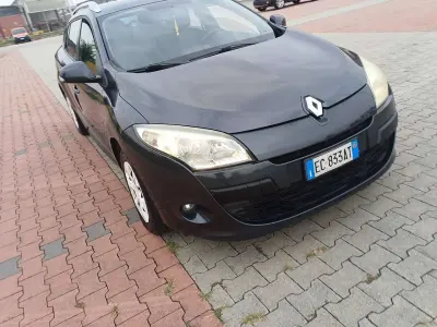 Usata Renault Mégane 92 CV (67 kW) 2010 Other Berlina