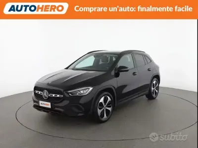 Usata Mercedes GLA200 163 CV (119 kW) 2021 Nero SUV