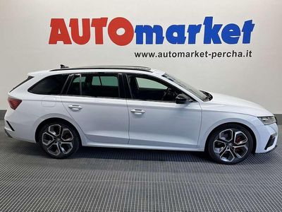 Usata Skoda Octavia RS 245 CV (180 kW) 2022 Bianco Station wagon