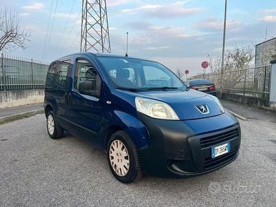 Usata Peugeot Bipper 70 CV (51 kW) 2009 Blu Monovolume
