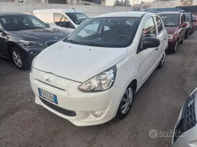 Usata Mitsubishi Space Star 71 CV (52 kW) 2015 Bianco Berlina