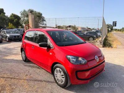 Usata VW up! 60 CV (44 kW) 2013 Rosso Utilitaria
